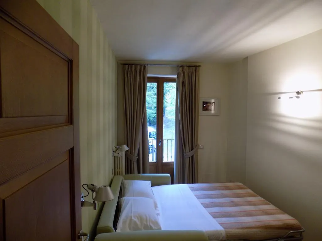 Villa Seriola Limone sul Garda Apartment